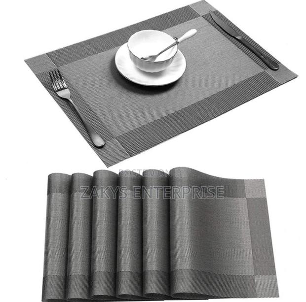 Heat Resistant Place Mats 6pcs · Photo 1
