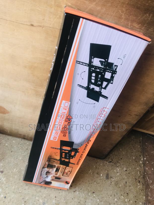 Highly Quality Flat-Screen Adjustable TV Wall Mount · Photo 1
