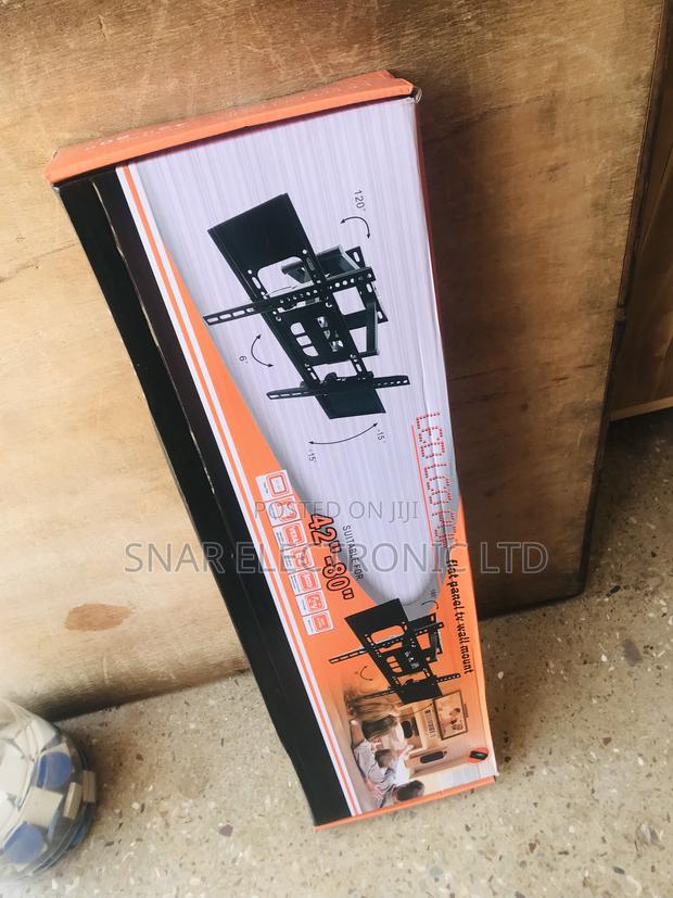 New Flat-Screen Adjustable TV Wall Mount · Photo 1