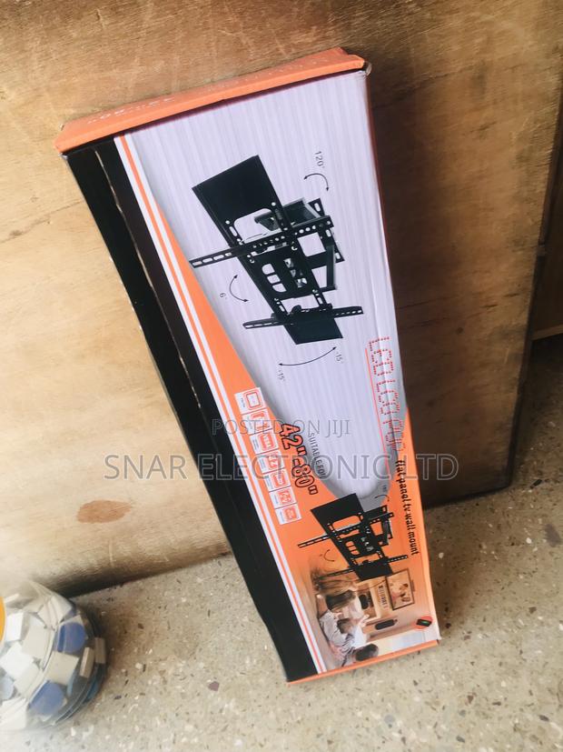 Bestselling Flat-Screen Adjustable TV Wall Mount · Photo 1