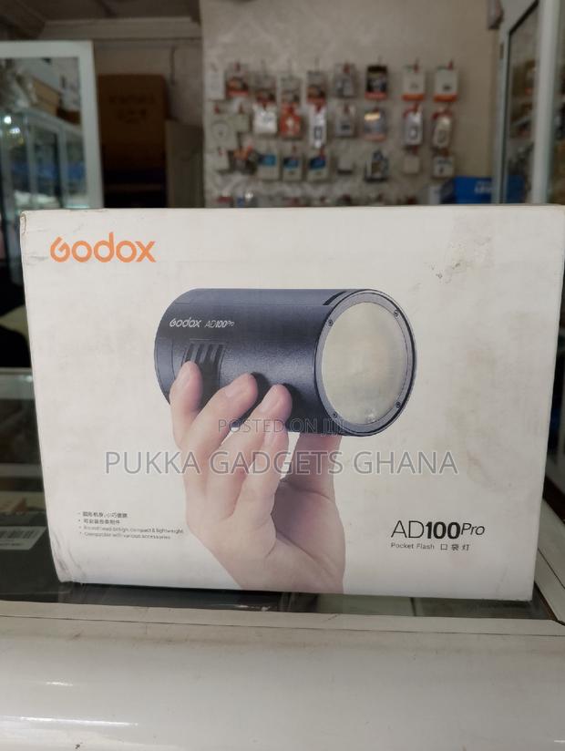 Godox Ad100 Pro · Photo 2