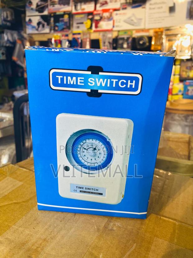 Convenient Mechanical Time Switch · Photo 1