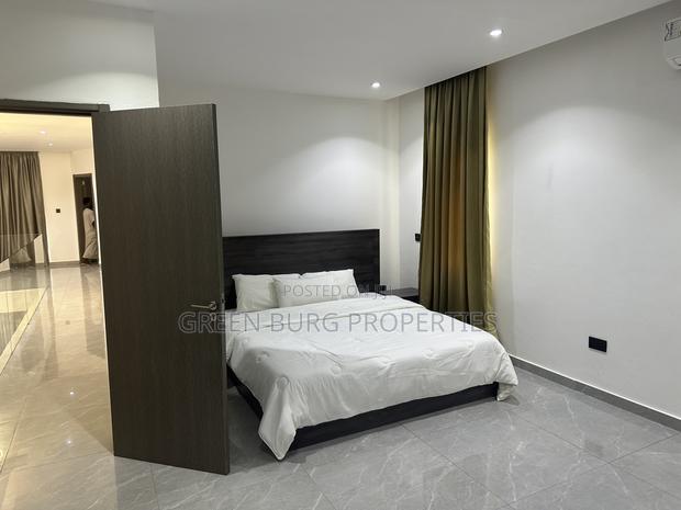 Furnished 4bdrm House in East Legon for sale · Photo 8