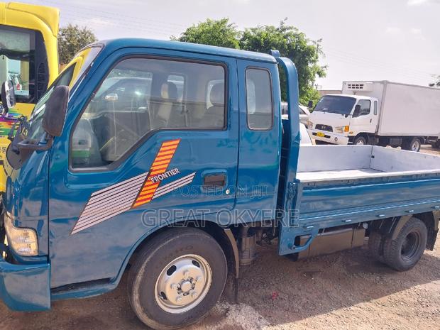 Kia Frontier · Photo 2