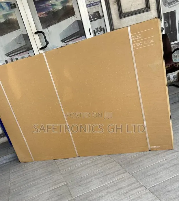 Samsung Ultra Q70c 85 Inch New Smart Qled Tv · Photo 1