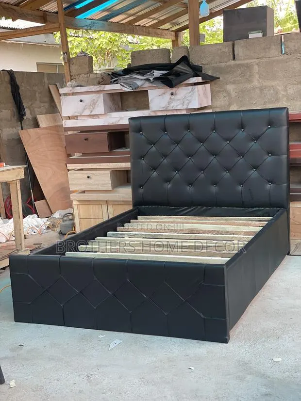 Leather Double Bedframe 54/75 Color Black · Photo 1