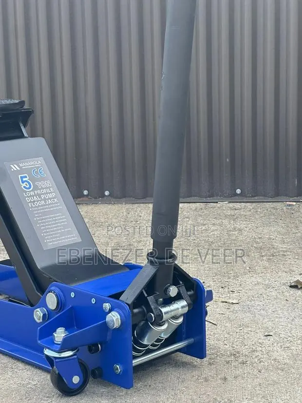 5 Ton Low Profile Hydraulic Jack · Photo 1