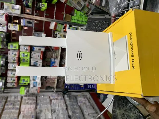 MTN Unlocked Router New Model With Ups · Photo 1