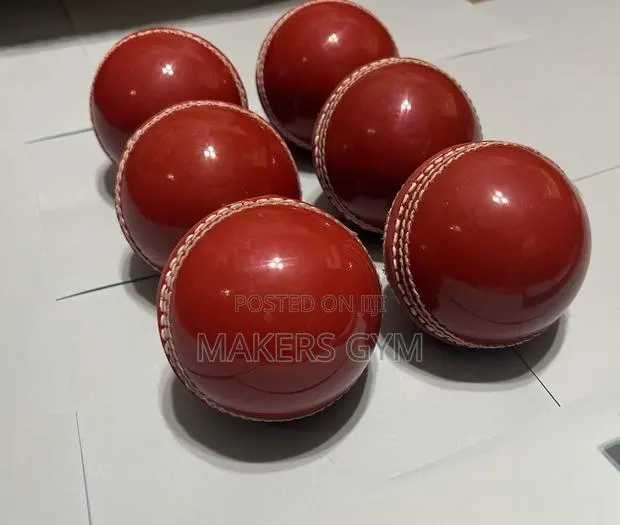 Cricket Balls Set of (6pcs) · Photo 1