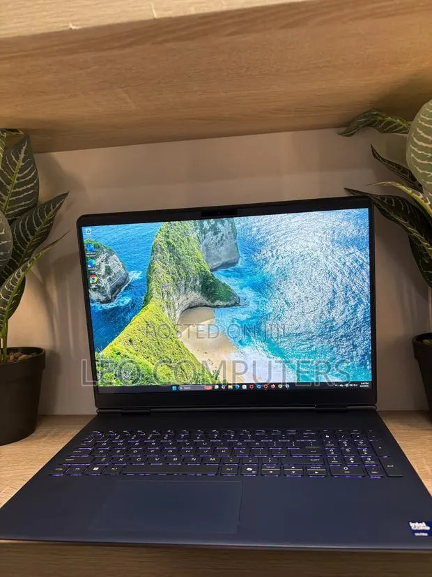 Laptop Alienware 16 Aurora 32GB Intel Core Ultra 9 SSD 2T · Photo 1