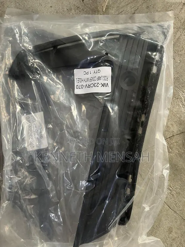 Honda CRV 2023 2024 2025 Foglight Cover · Photo 1