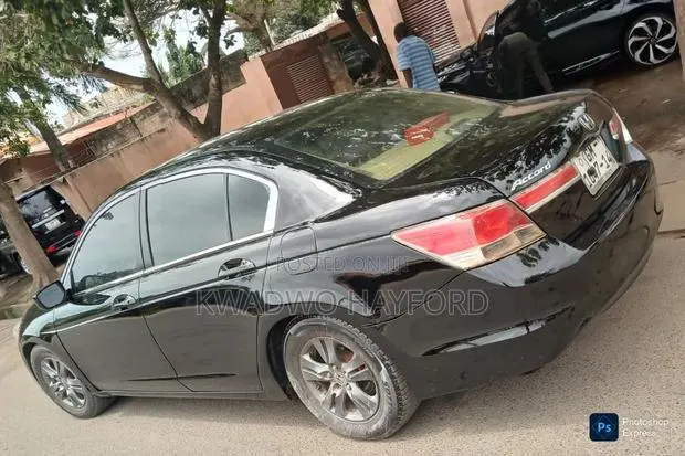 Honda Accord LX 4dr Sedan FWD (2.4L 4cyl 2A) 2013 Black · Photo 1