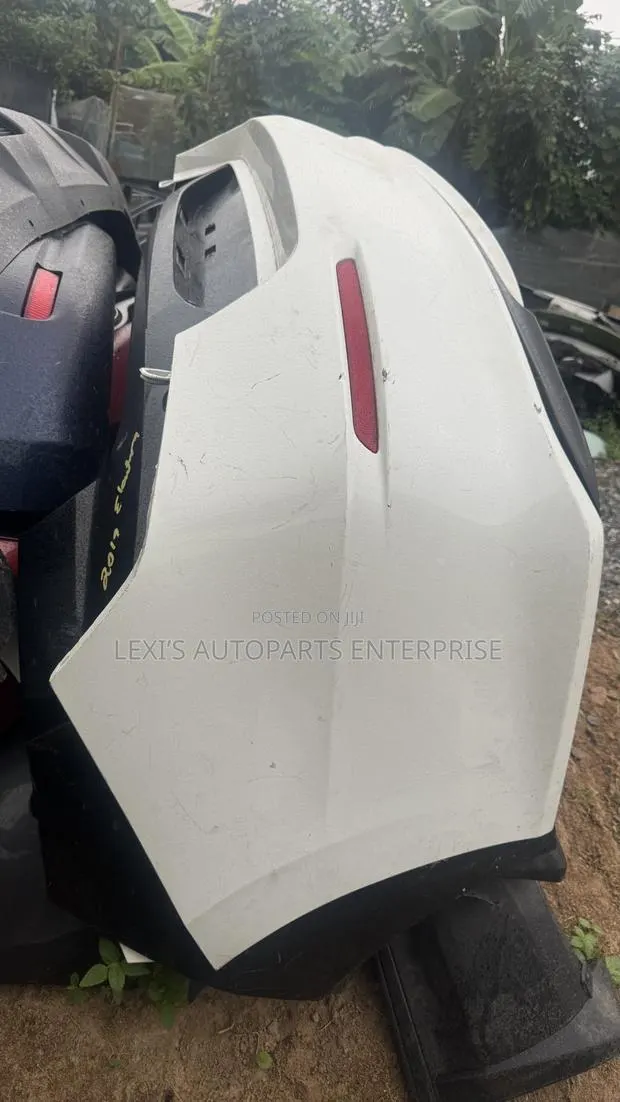 Honda Civic 2022,2023,2024,2025 Back/Rear Bumper Available · Photo 1