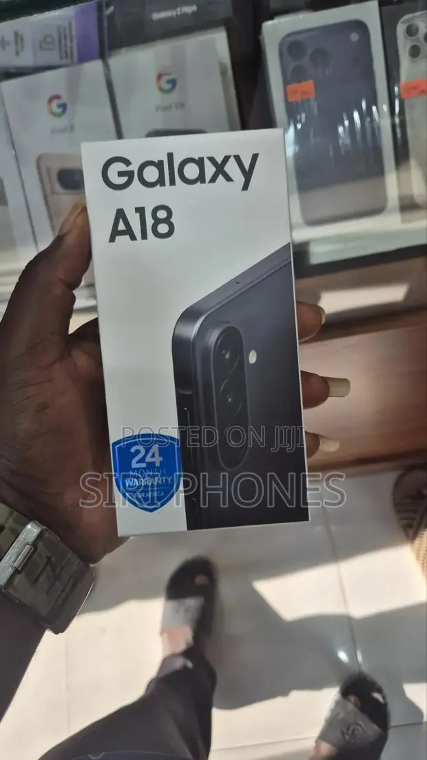 New Samsung Galaxy A18 128 GB Blue · Photo 1