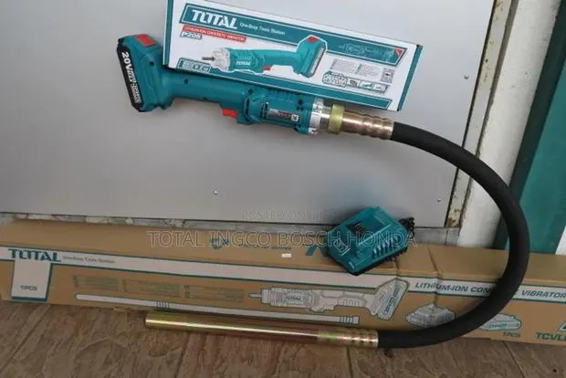 Concrete Vibrator Battery Type · Photo 1