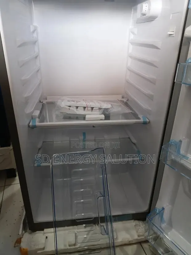 Strong Freezer H&A 250L Refrigerator · Photo 1