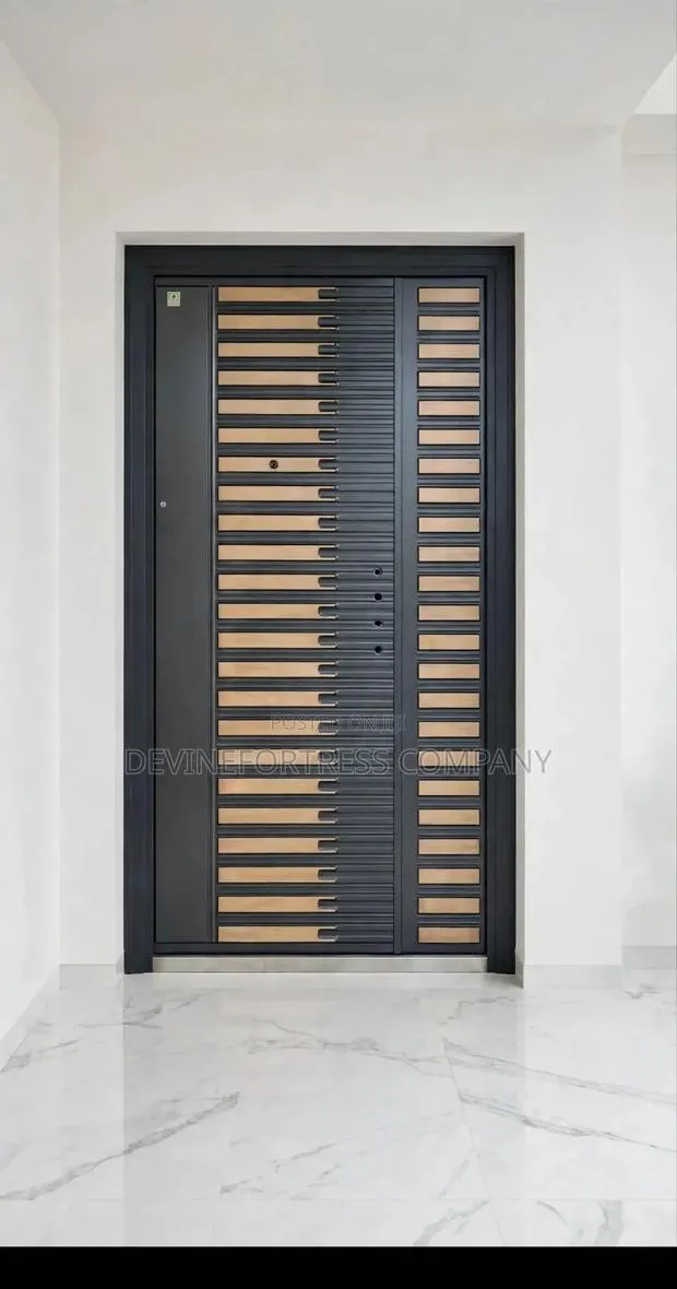 Anti Rust Security 11⁄2door Available in All Sizes Gray / Orange · Photo 1