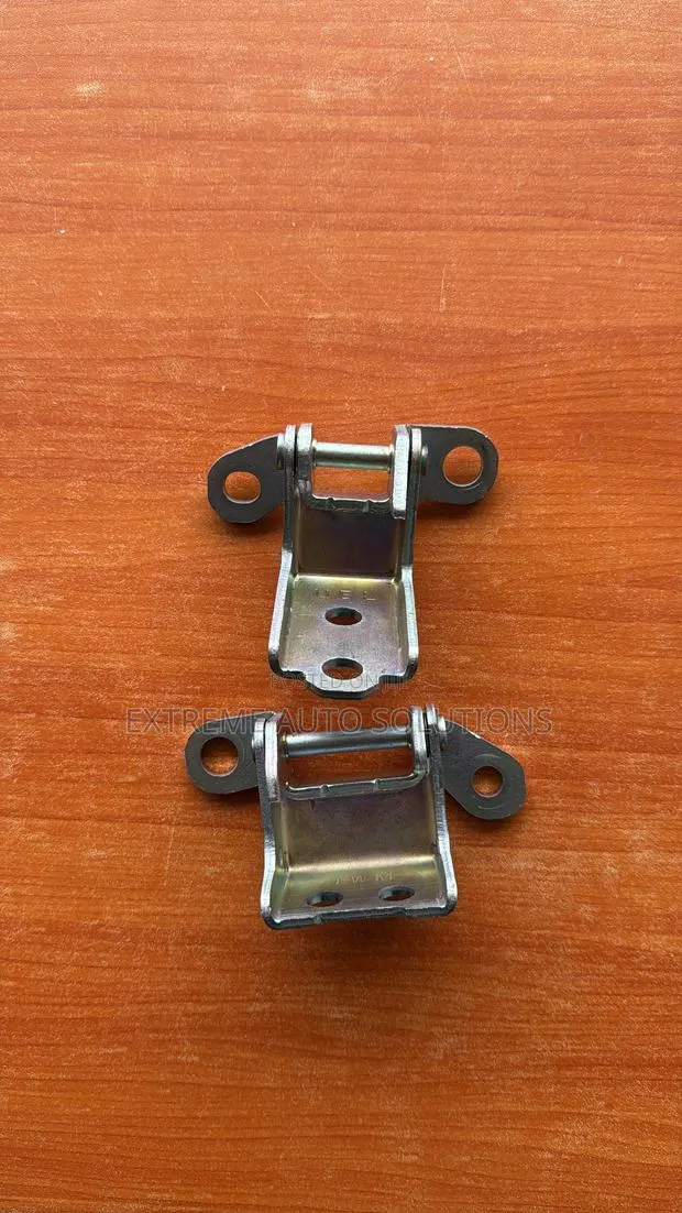 2020 Honda Civic Door Hinge · Photo 1