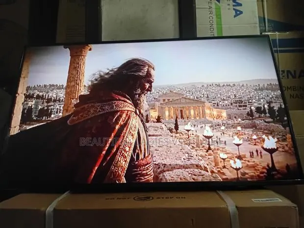 Samsung 43” Led Smart Television for Everyday Enjoyment · Photo 1