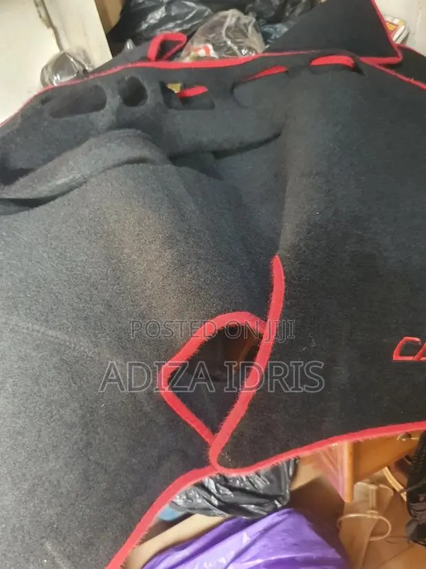 Toyota Camry Dashboard Cover · Photo 1