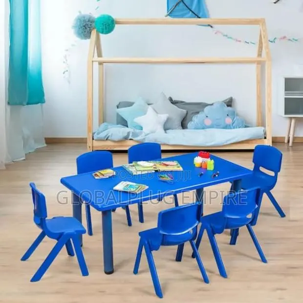 Kids’ Round Learning Table With Chairs Fun Comfortable Study Time · Photo 1