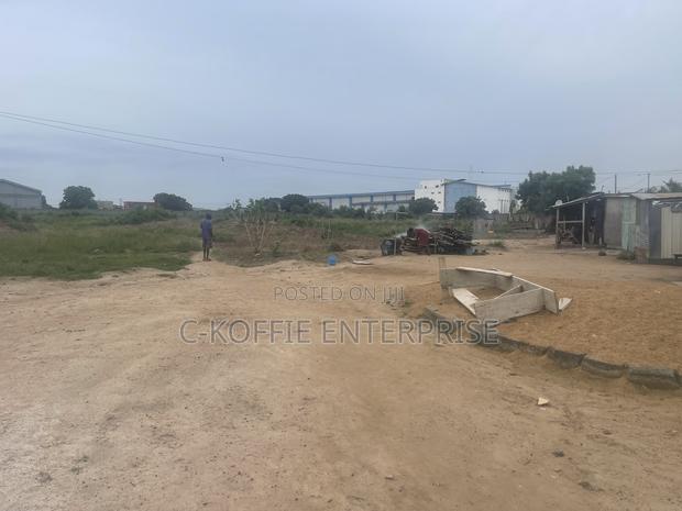 4.5 Acers Land at Spintex for Sale · Photo 7