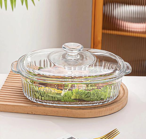 Glass Bowl With Cover · Photo 1
