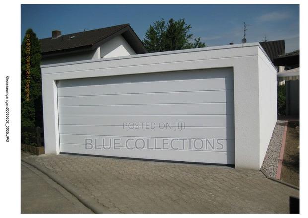 Stylist Canada Automated Garage Door · Photo 1