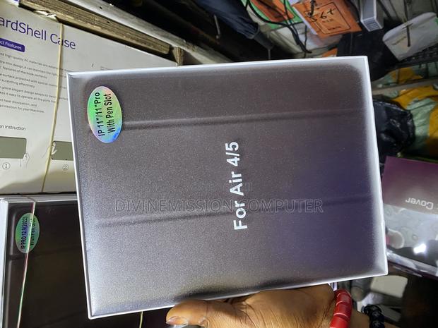 iPad Air4/5 10.9 Original Smart Case. With Pen Space · Photo 4