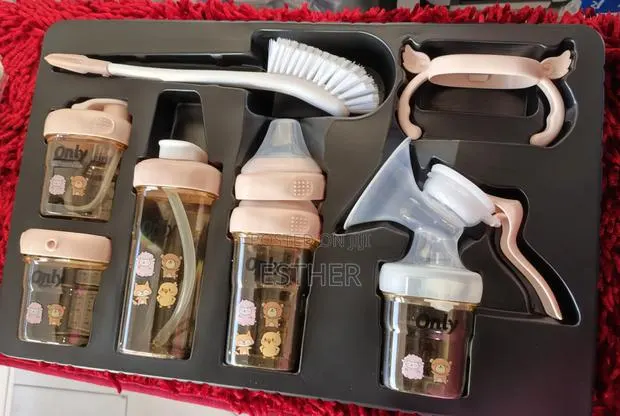 Multifunctional Feeding Set Gift Set · Photo 1