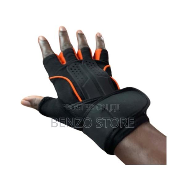 Quality Leather Hand Gloves for Gym and Motor Riders