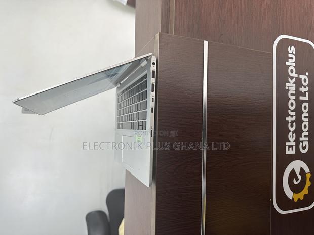 Laptop HP EliteBook X360 1030 G2 8GB Intel Core i5 SSD 256GB · Photo 6