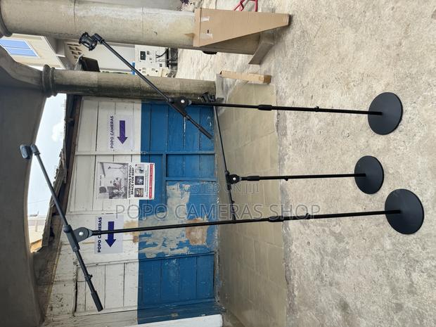 Microphone Stand · Photo 4