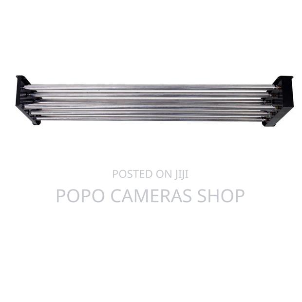 4 Roller Backdrop Electronic Wallmount · Photo 3