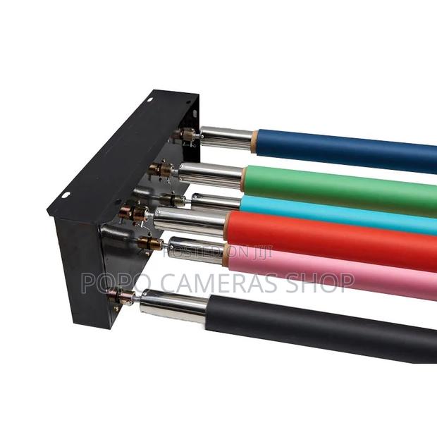 4 Roller Backdrop Electronic Wallmount · Photo 2