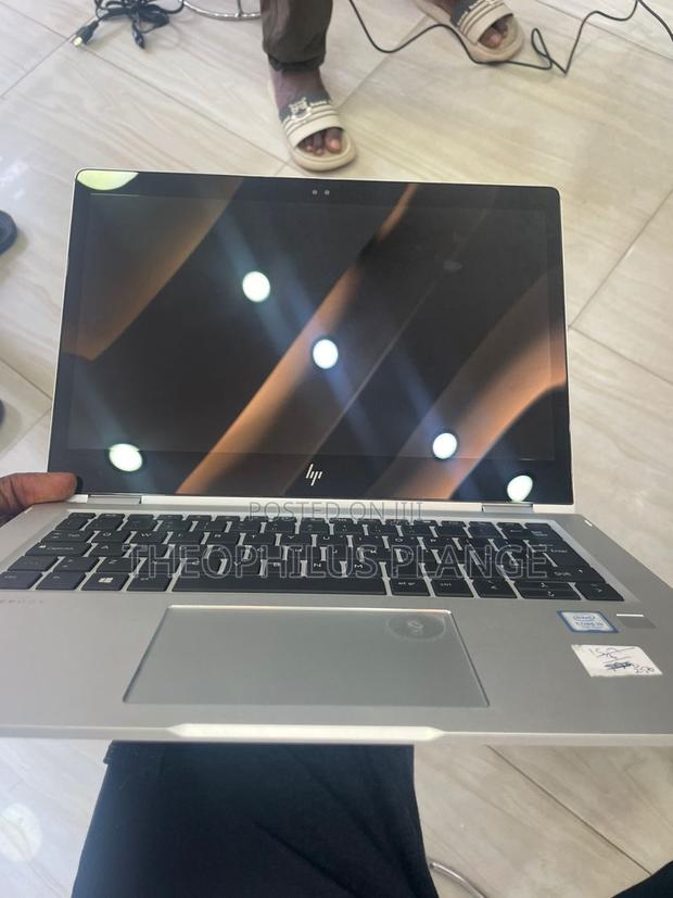 Laptop HP EliteBook X360 1020 G2 8GB Intel Core I7 SSD 256GB · Photo 2