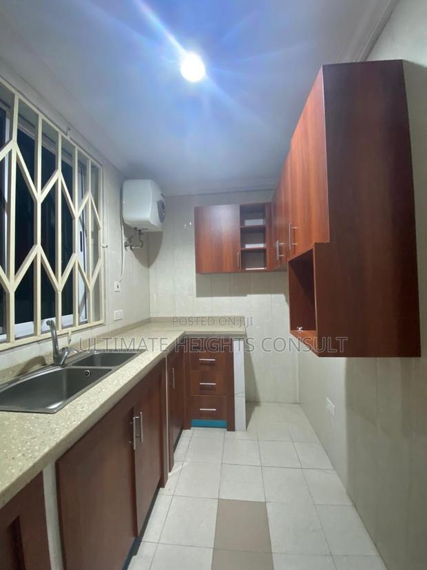 3bdrm Apartment in Dzorwulu, Dworwulu for rent · Photo 5