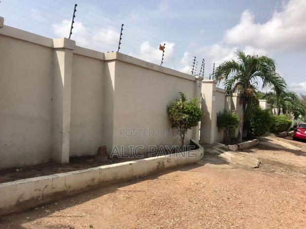 Furnished 6bdrm Mansion in Alic, Dansoman for sale · Photo 3