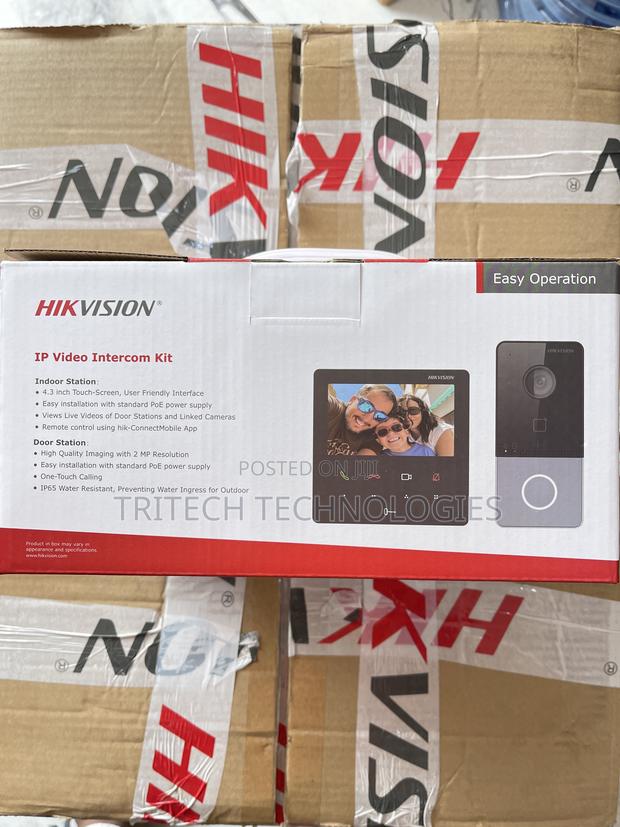 Hikvision IP Video Intercom With Outdoor Shade DS-KIS606-P · Photo 3