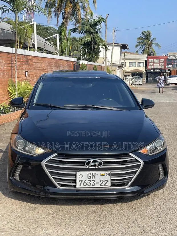Hyundai Elantra 2017 Black · Photo 1