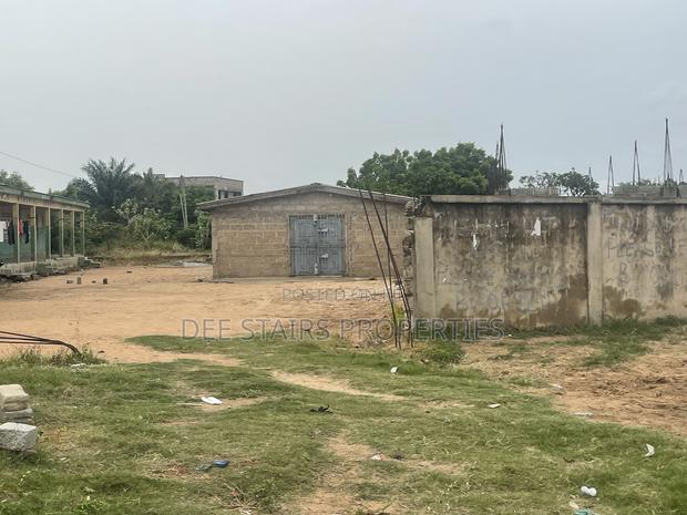 3 Plot of Titled Land for Sale at Teshiegreda Estate · Photo 6