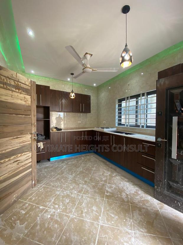 3bdrm House in Ablekuma Odumase for sale · Photo 5