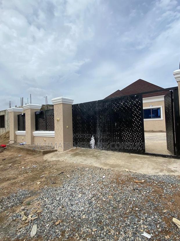 3bdrm House in Ablekuma Odumase for sale · Photo 2