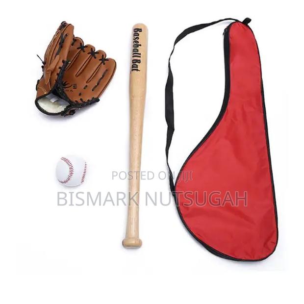 Baseball Bats Set for Sale · Photo 3