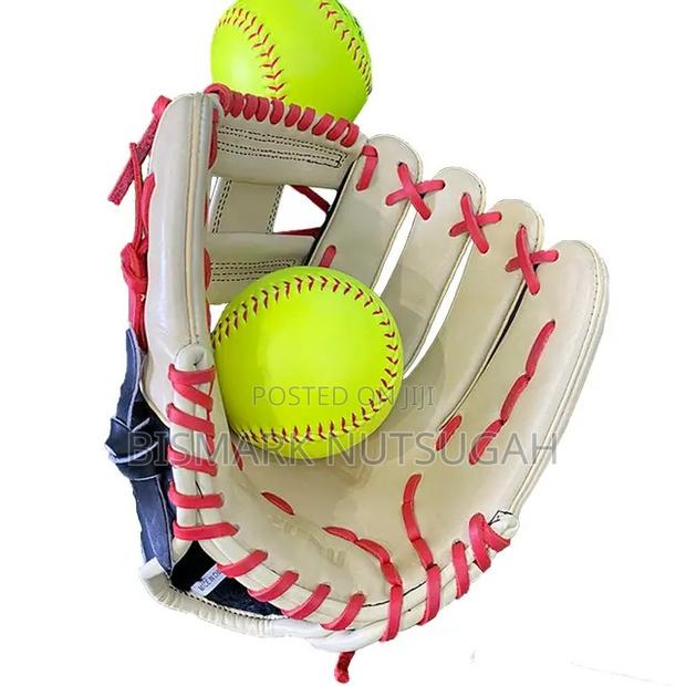 Baseball Bats Gloves for Sale · Photo 2