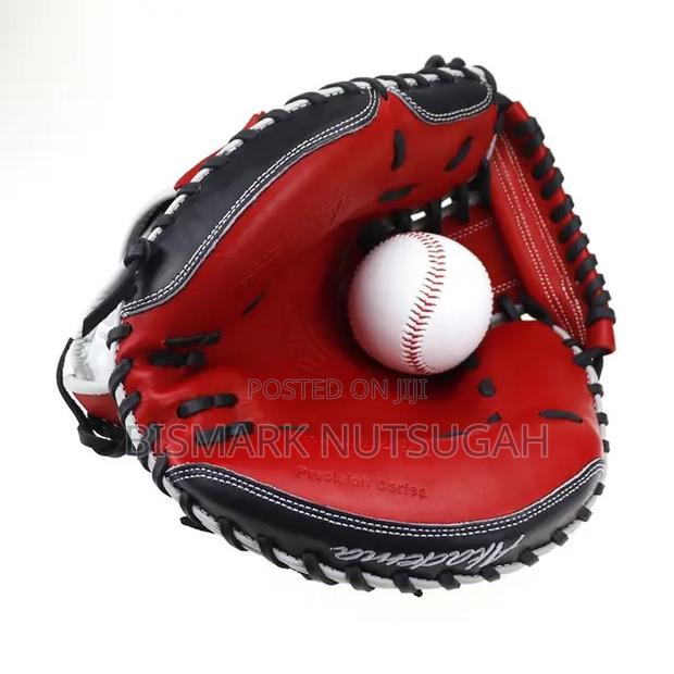 Baseball Bats Gloves for Sale · Photo 7