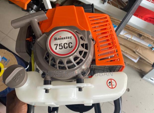 Earth Auger Drill. 75cc · Photo 2