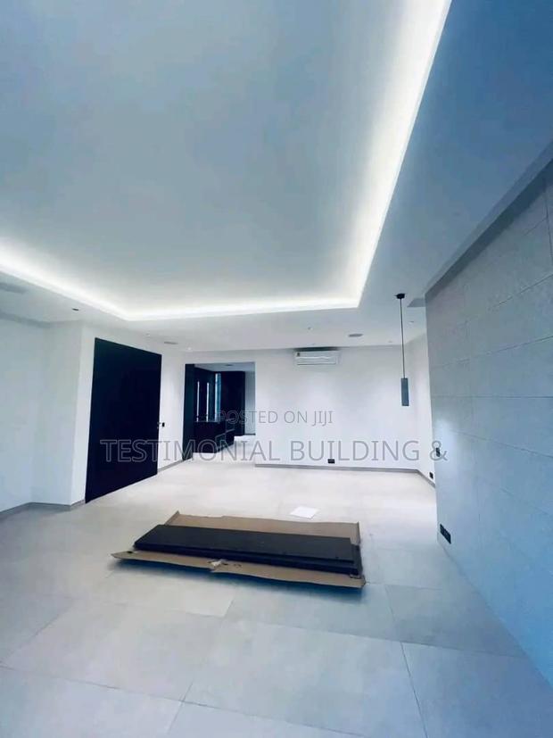 6bdrm House in Testimonial Building, East Legon for sale · Photo 4