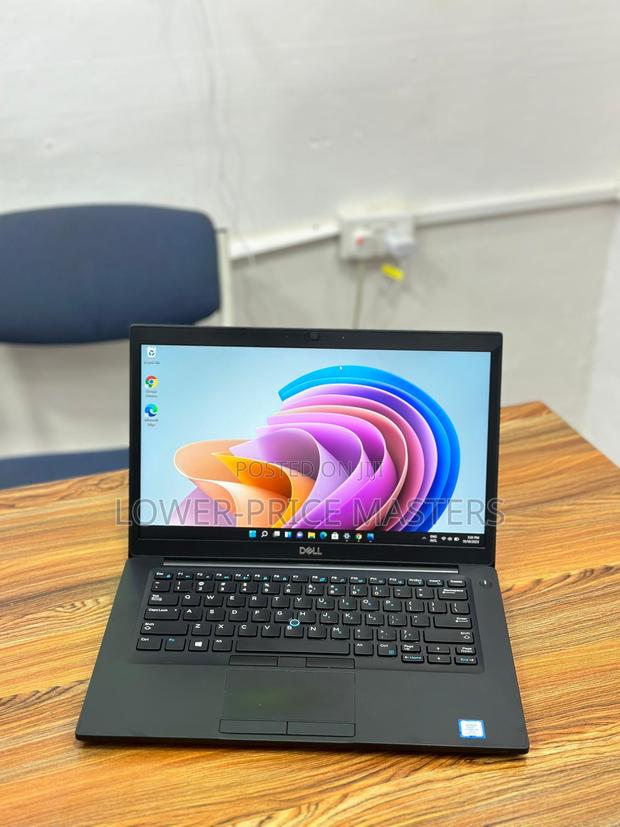 New Laptop Dell Latitude 7490 8GB Intel Core I5 SSD 256GB · Photo 2