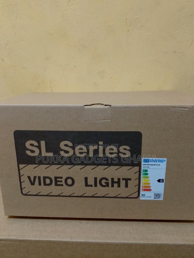 Godox SL60W Light · Photo 2